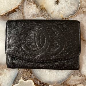 Vintage Chanel Caviar Wallet